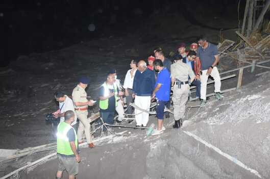 Hon’ble Mr. Justice Biswanath Somadder, Chief Justice, High Court of Sikkim and Patron-in-Chief, Sikkim SLSA visited the affected areas in Singtam and Rangpo and inspected the relief camps on 9th October, 2023
