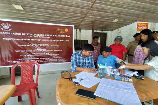 OBSERVATION OF “WORLD ELDER ABUSE AWARENESS DAY” ON 15TH JUNE, 2025 AT PAKYONG BAZAAR, PAKYONG BY DISTRICT LEGAL SERVICES AUTHORITY, PAKYONG DISTRICT